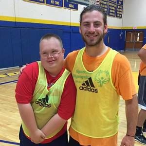 Meet your Posher, Chase